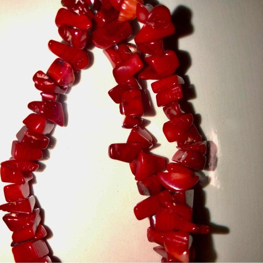 RED CORAL DEEP RED NECKLACE 3 LAYERED CHOKER  ORIGINAL ANTIQUE CLASP VINTAGE - Picture 3 of 4